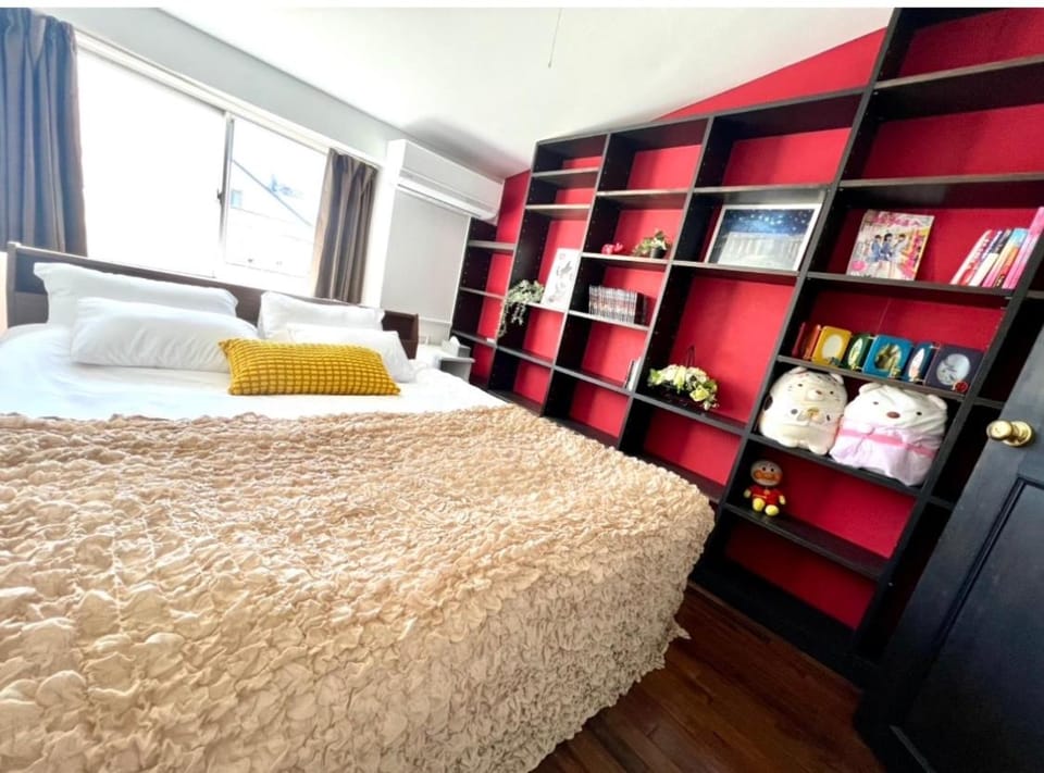 Ikebukuro 1 stop 2 min Designer Entire House 3BR up to 8 guests 3 min to Convenience Store Villa in Japan