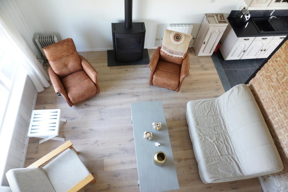 Living room, Seating area, fireplace