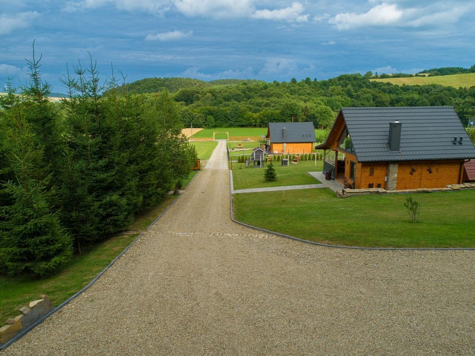 Neighbourhood, Natural landscape, Mountain view