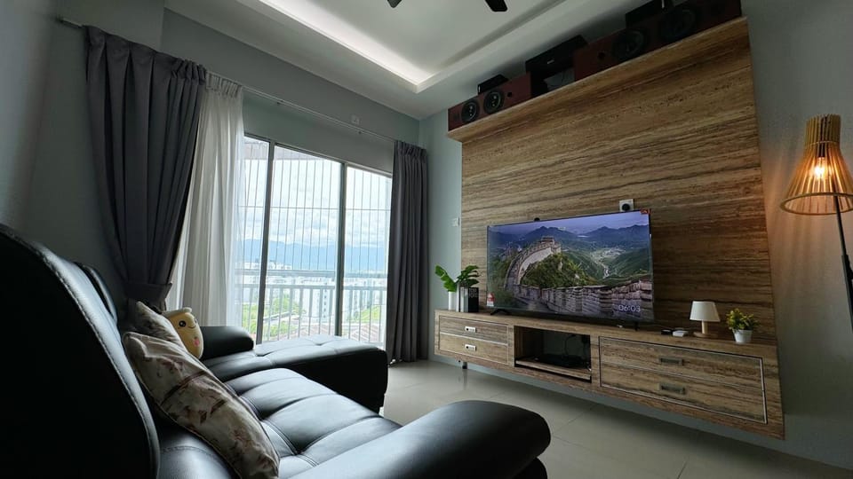 Communal lounge/ TV room, TV and multimedia, Living room, Seating area