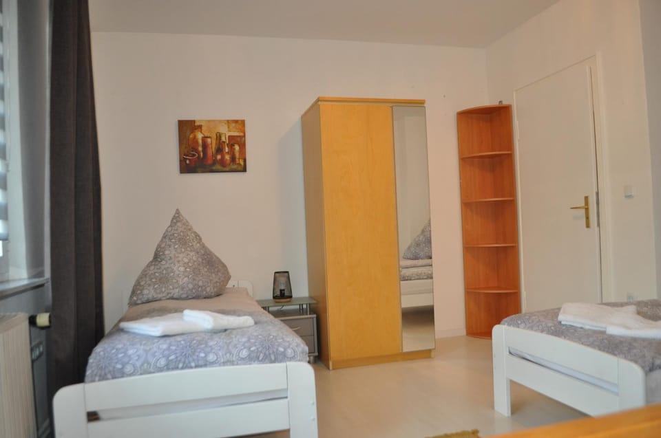 Tam Wohnung Apartment in Oberhausen