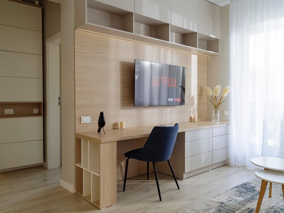Parkside Haven Apartment in Bucharest