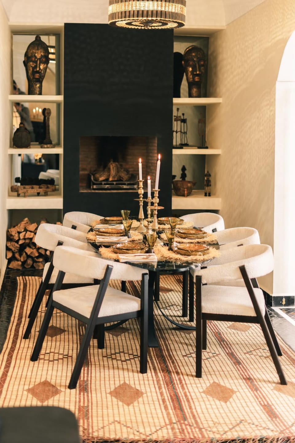 Living room, Dining area