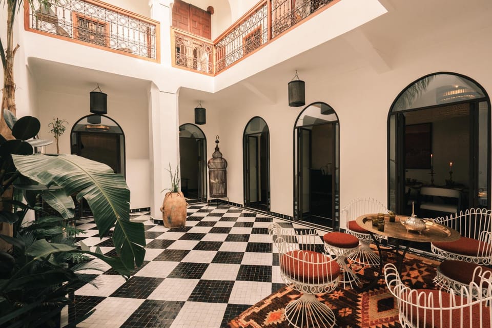 Inner courtyard view