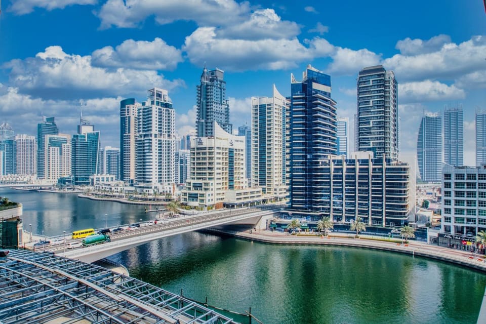 Property building, Nearby landmark, Day, Natural landscape, City view, Lake view, River view