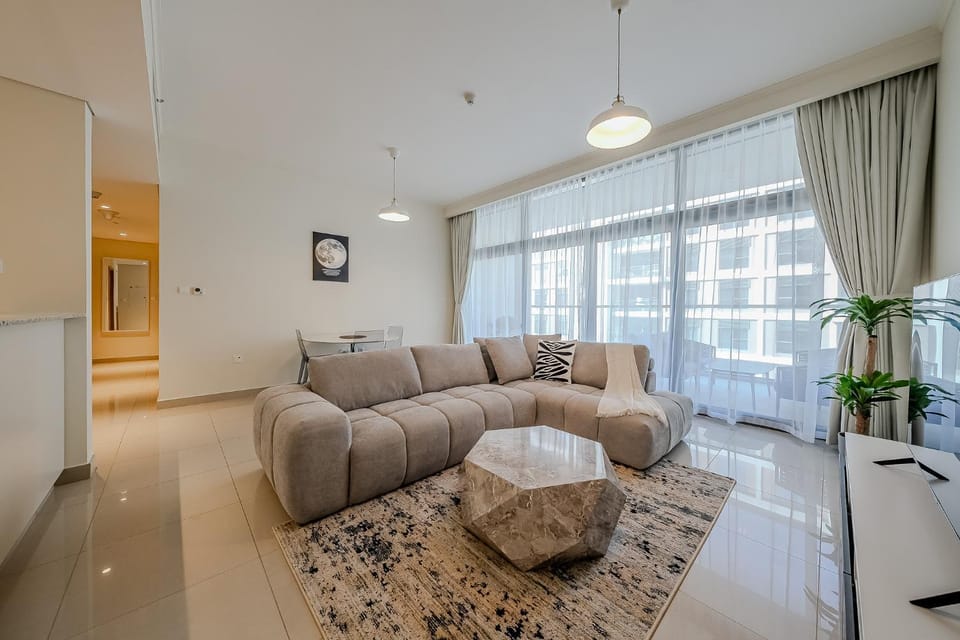Modern 2BDR Apartment I Dubai Hills I City View I Mulberry at Park Heights Apartment in Dubai