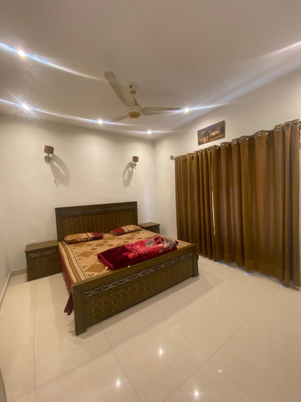 Bed, Photo of the whole room, Bedroom, air conditioner