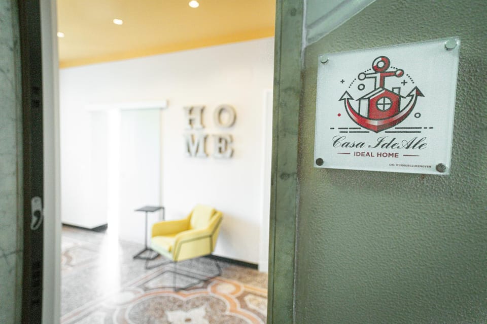 Logo/Certificate/Sign