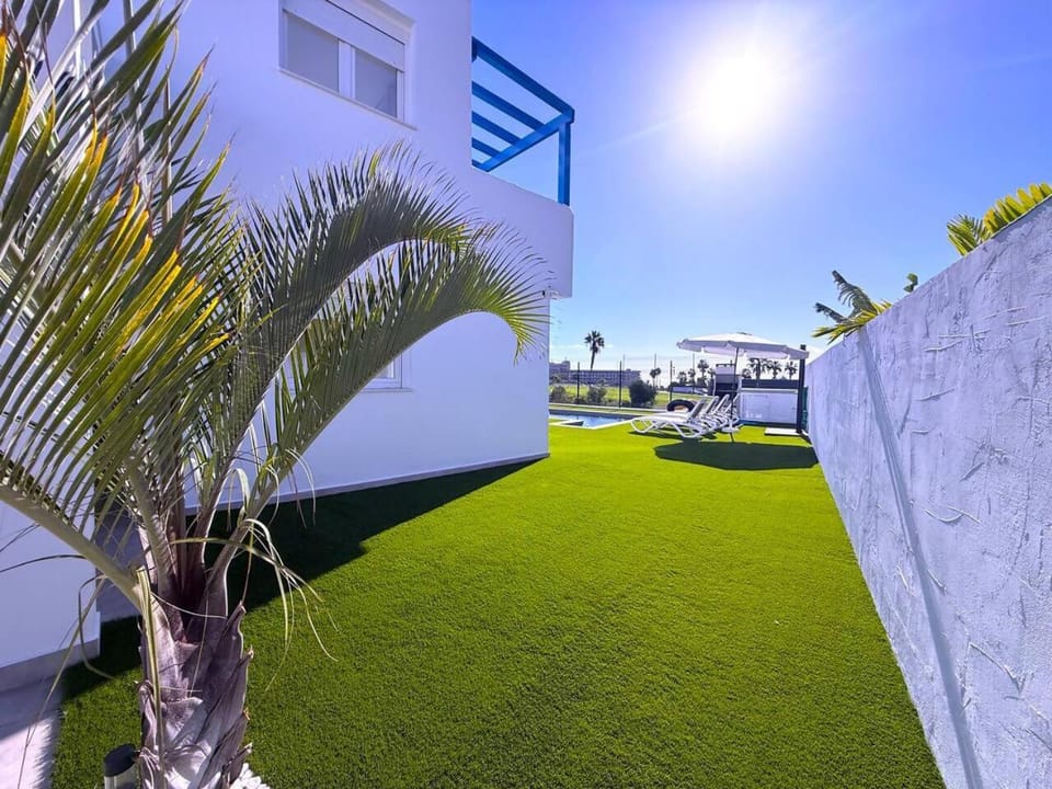 Villa 6- Pink Princess Villa in Abona