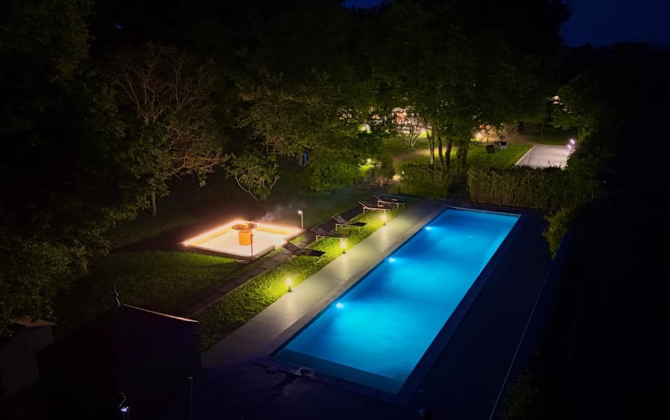 Night, Garden, Garden view, Pool view, Swimming pool