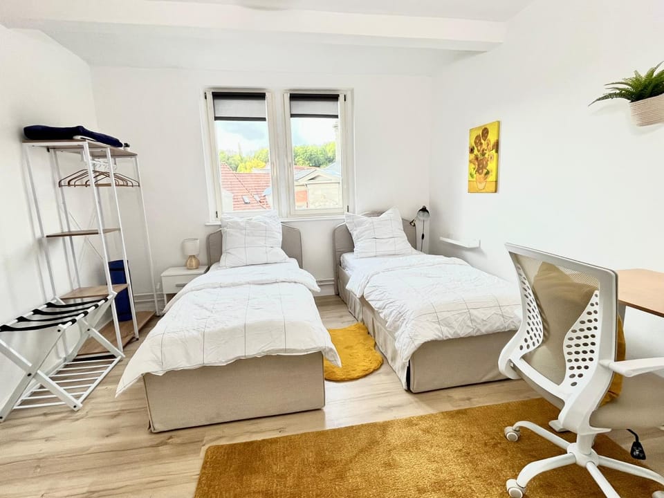 Bed, Photo of the whole room, Bedroom, wardrobe