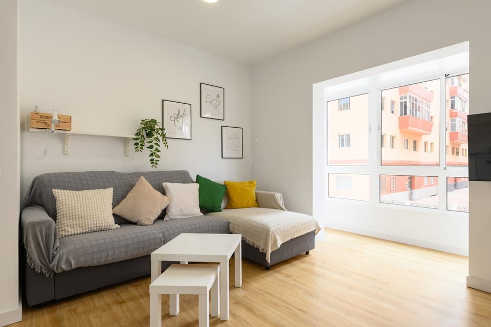 TV and multimedia, Balcony/Terrace, Living room, Seating area