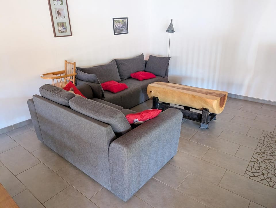Gite en Cévennes avec piscine Intérieure chauffée House in Occitanie