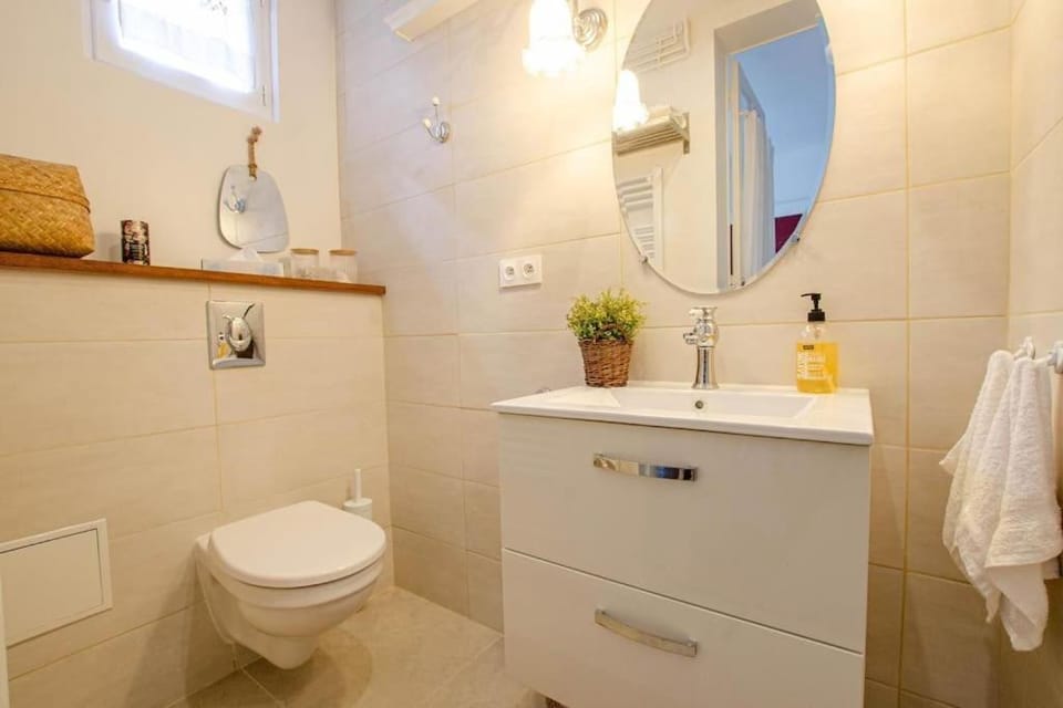 La Maison D'Othe House in Grand Est