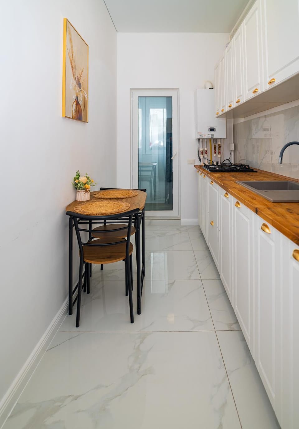 Escape Studio Pollux Militari Apartment in Bucharest