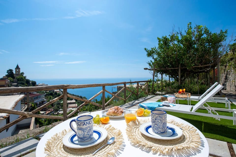 Day, Natural landscape, View (from property/room), Balcony/Terrace