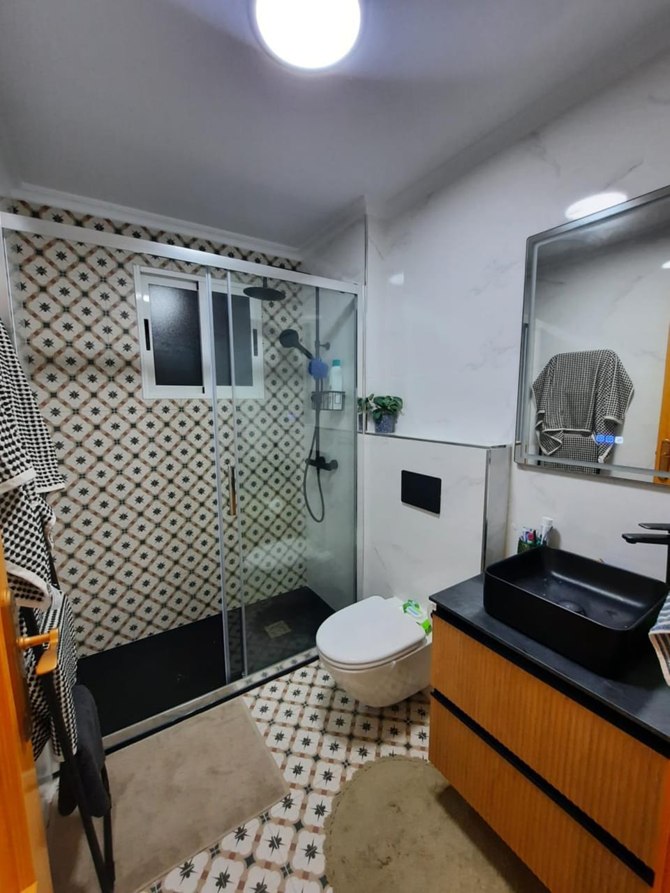 Shower, Bathroom