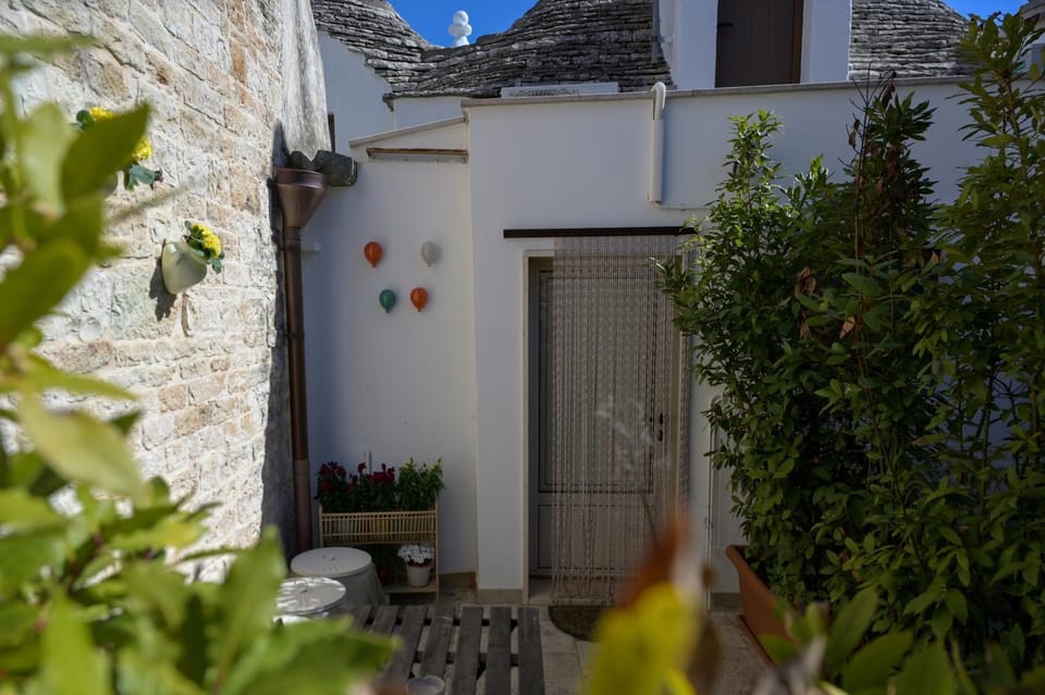 Trullo Susumaniello-Trulli Anti Charme & Relax House in Province of Taranto