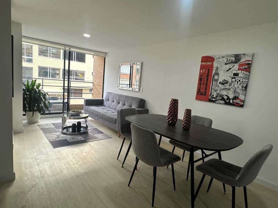 Bello apartamento a 2 cuadras de Unicentro Apartment in Bogota
