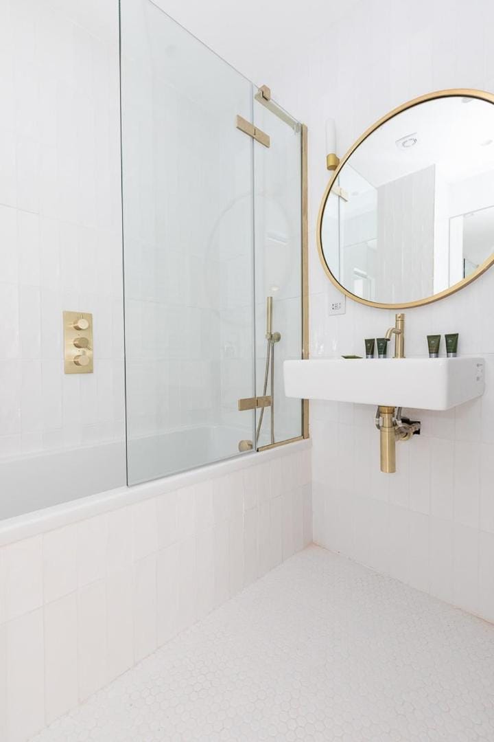Two Luxury 2 Bedroom Duplex Apartments Holborn London Apartment in City of Westminster