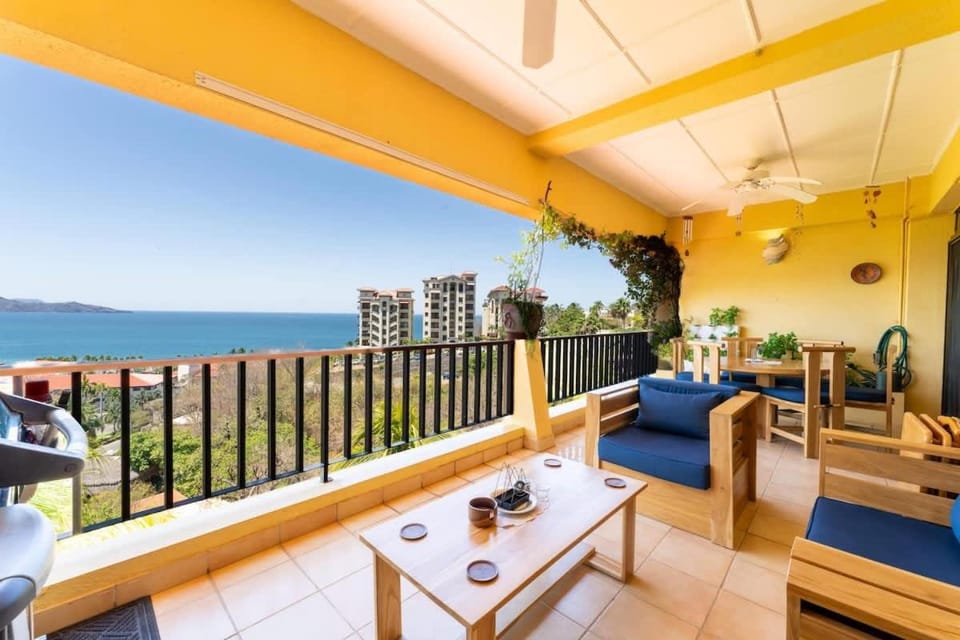 Paraiso Presidential 20 - Ocean View Penthouse House in Playa Flamingo