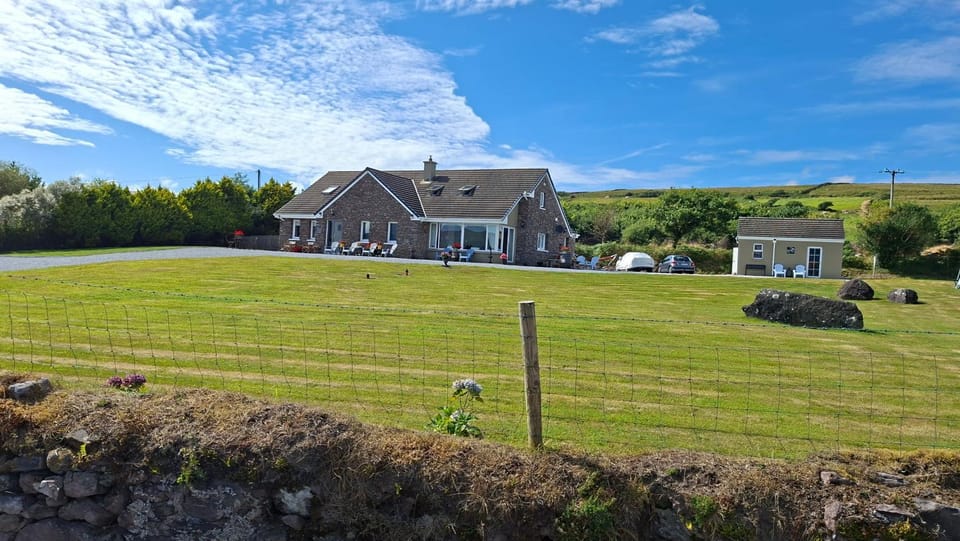 B&B Kerry Lakesview Lodge Bed and Breakfast in County Kerry