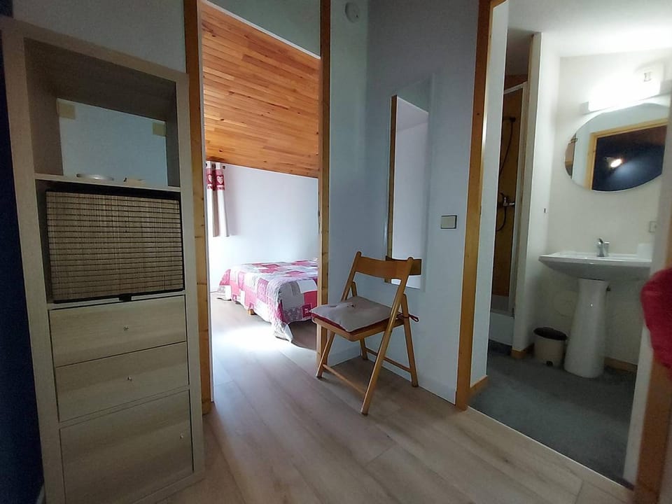 Appart. 3 Pièces Mezzanine - Proche Pistes - Crève Coeur - FR-1-356-503 Apartment in Les Avanchers-Valmorel