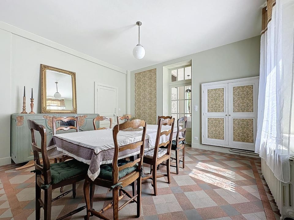 Maison de charme à La Ferté-Hauterive, confort inclus - FR-1-489-549 House in Auvergne-Rhône-Alpes