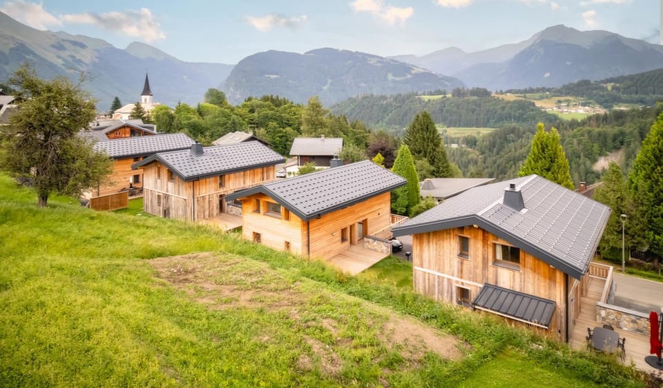 Bird's eye view, Mountain view