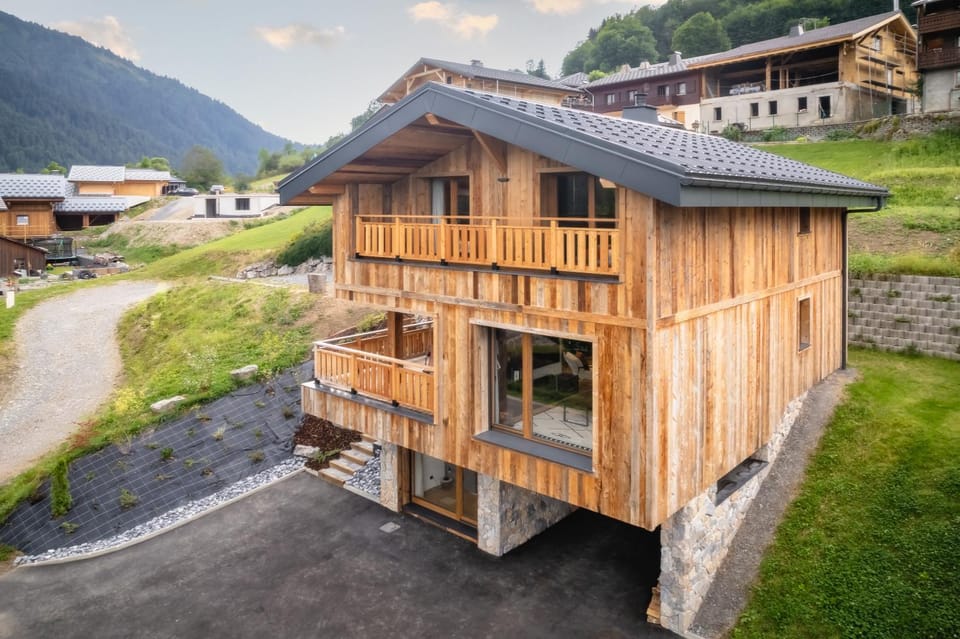 Property building, Bird's eye view