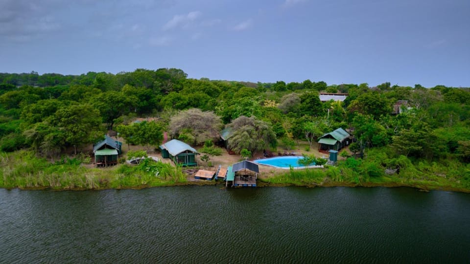 Day, Lake view, River view