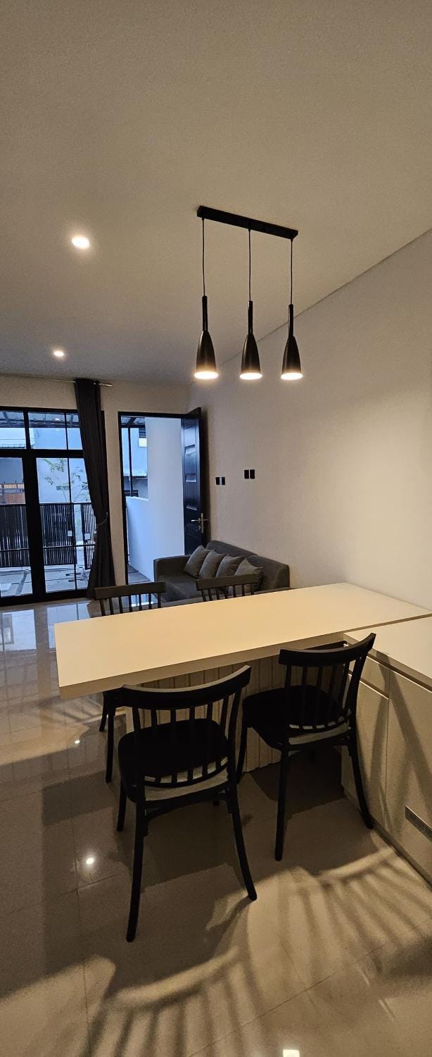 Two Bedrooms Entire House, new property House in Kuta Selatan