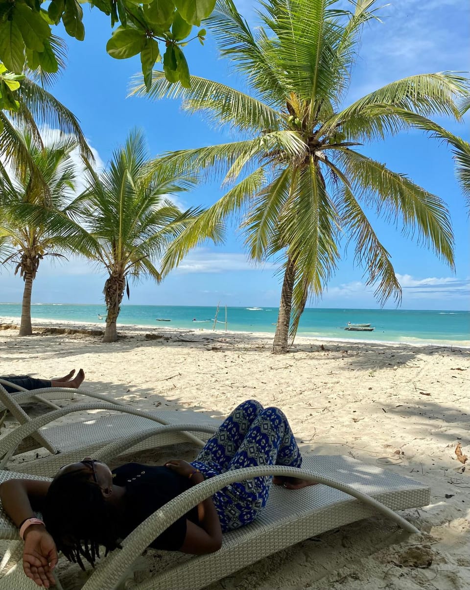 Golden Sun Studios Apartment in Diani Beach