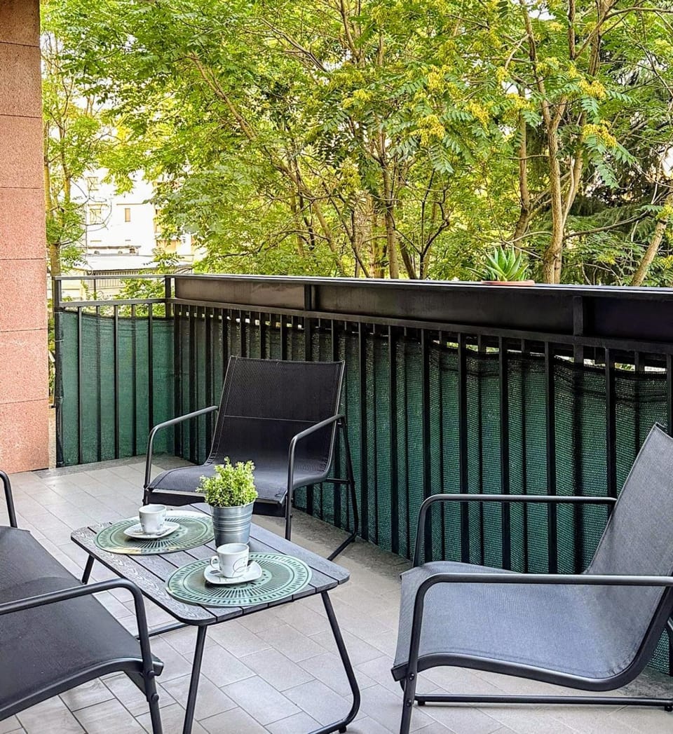 Balcony/Terrace, Balcony/Terrace, Garden view