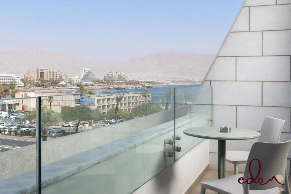 View (from property/room), Balcony/Terrace, Mountain view, Sea view