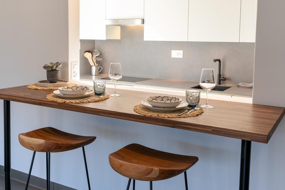 Kitchen or kitchenette, kitchen