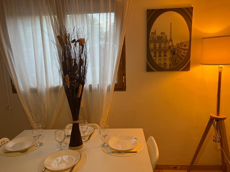Appartement Près de Paris, Disney & CDG Apartment in Île-de-France