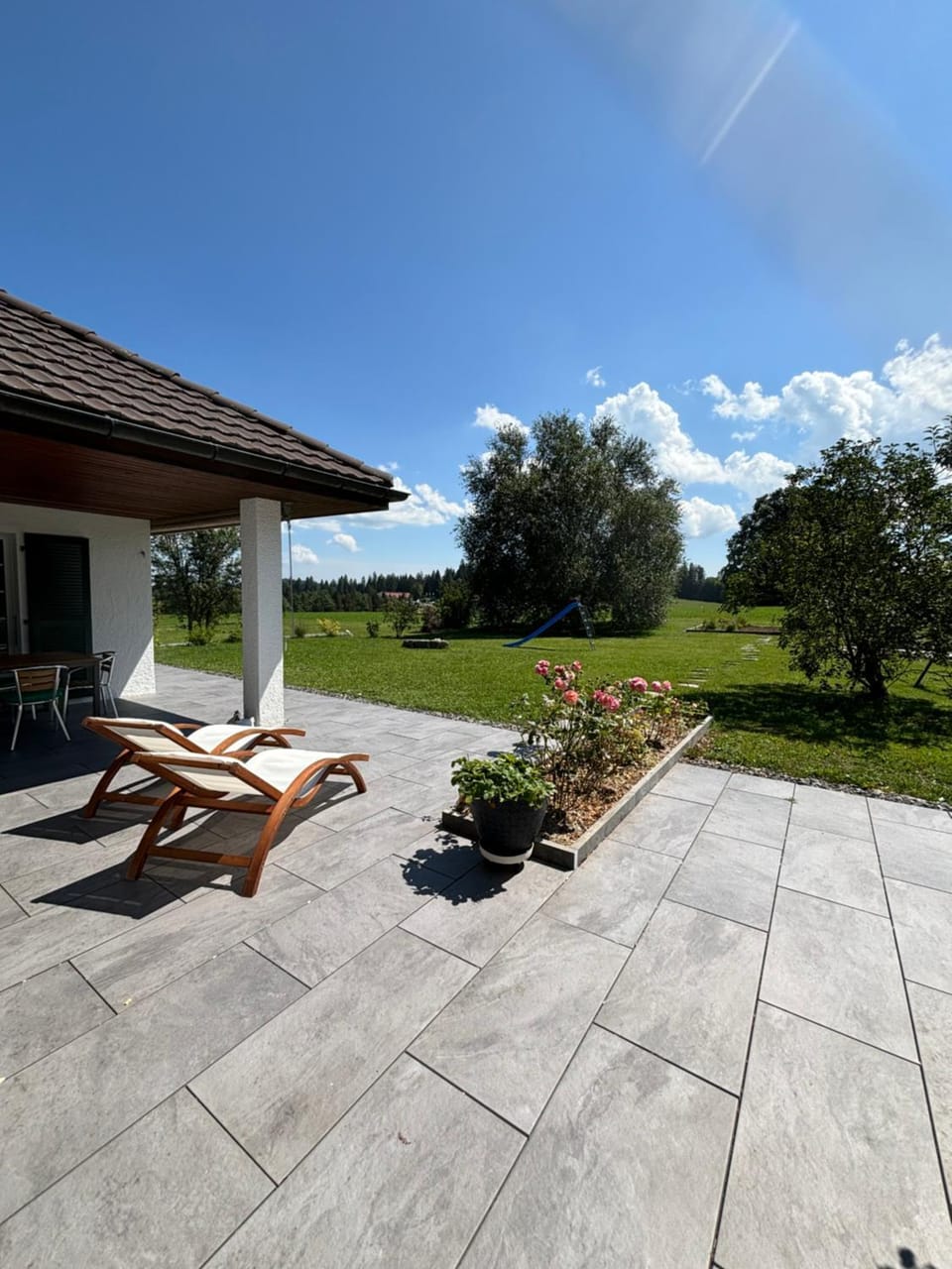 Garden, sunbed