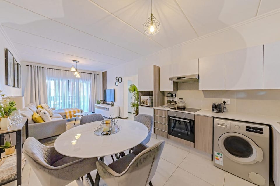 Bloom Modern Apartment Apartment in Sandton