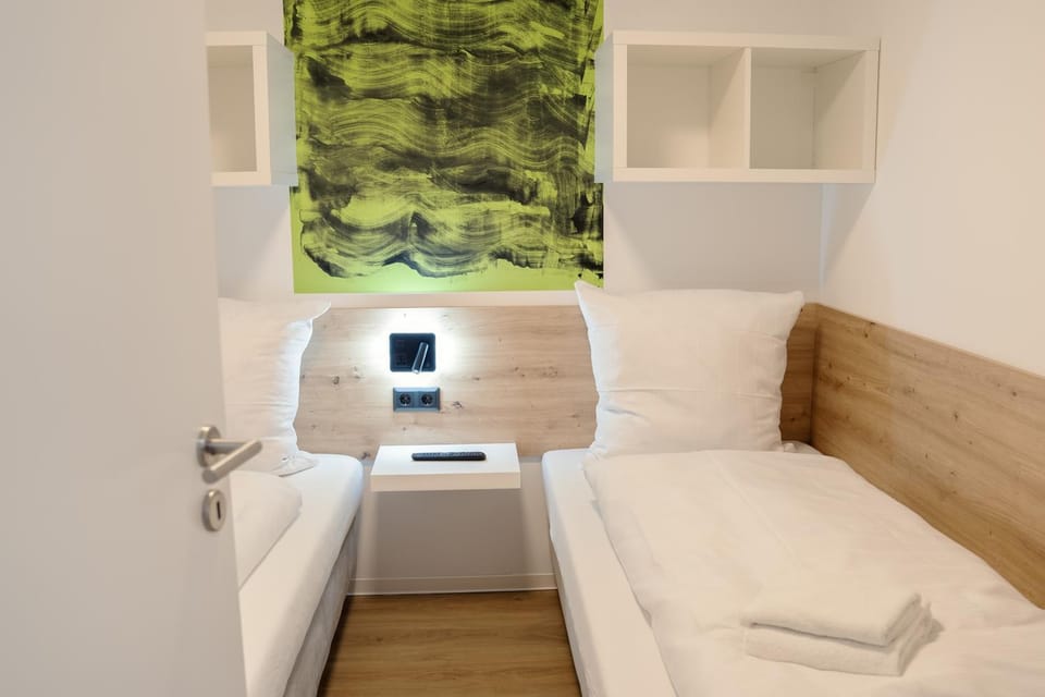 Hive Apartments Giesen an der B6 Apartment in Lower Saxony, Germany