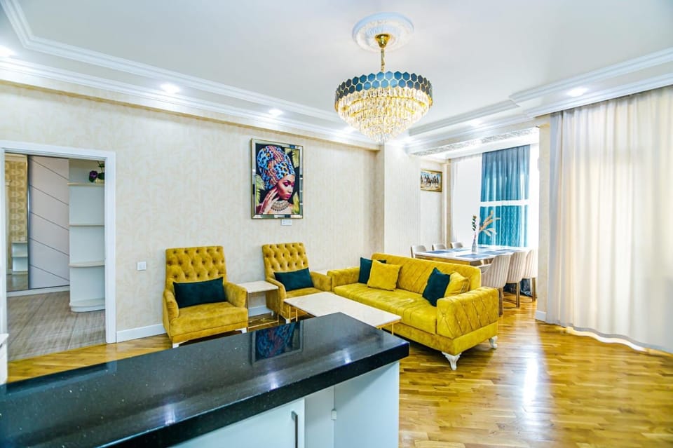 Living room, Seating area, Dining area