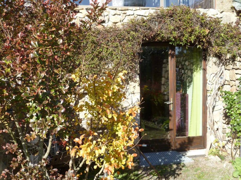 La Verdine House in Condrieu