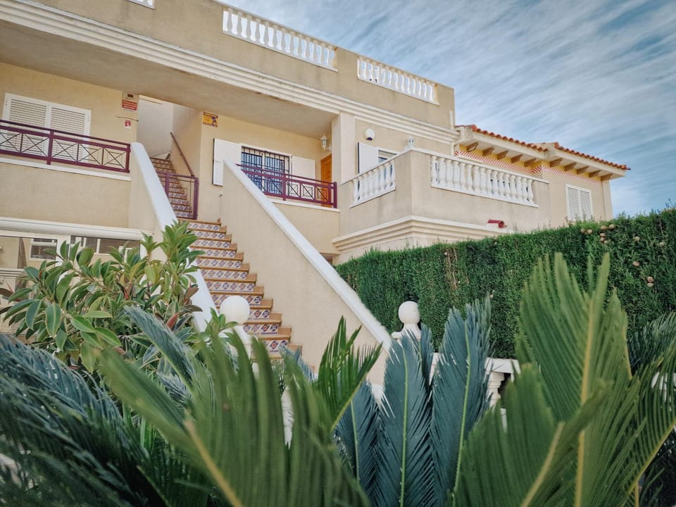 Property building, Balcony/Terrace