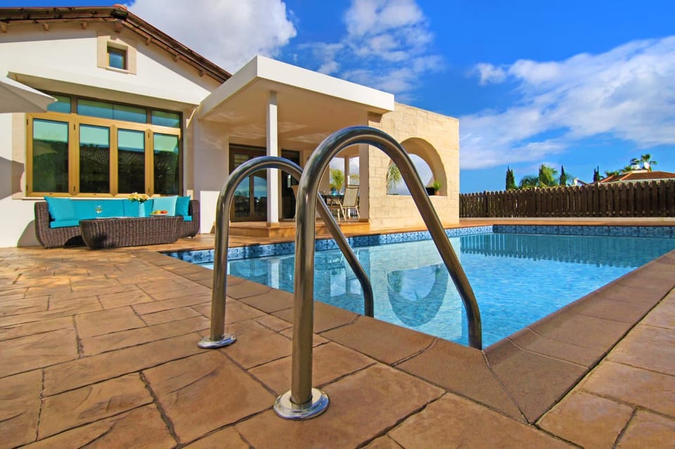 Property building, Patio, Swimming pool