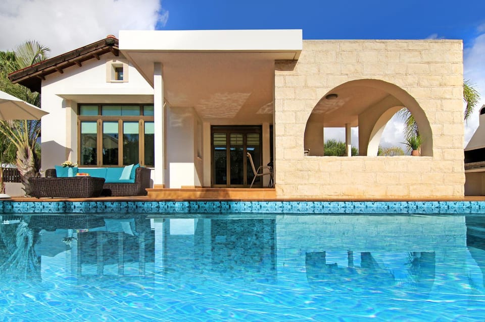 Property building, Pool view, Swimming pool