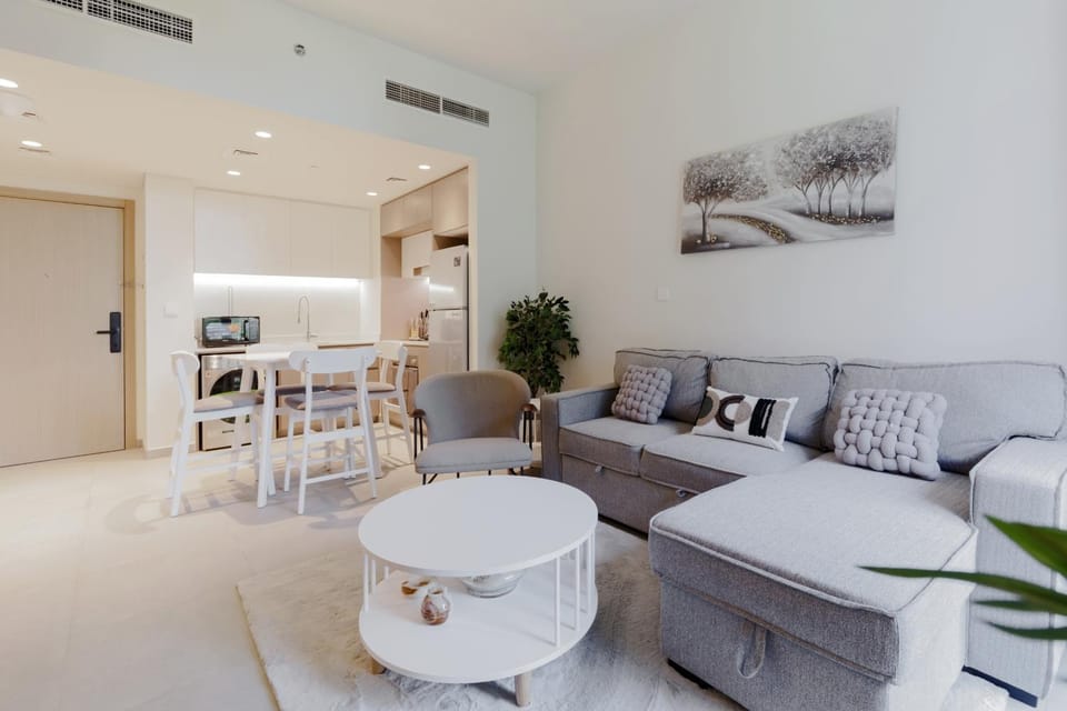 Sahab - Stunning 1BR with Terrace at the Bolivard Apartment in Al Sharjah