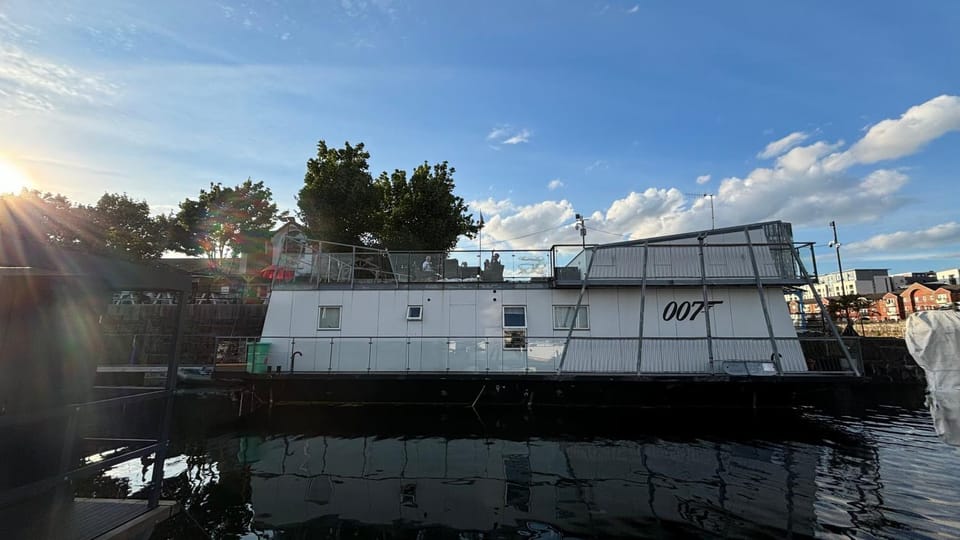 Float uniquely on Liverpool Waterfront on our high end 8 berth Houseboat Docked boat in Liverpool