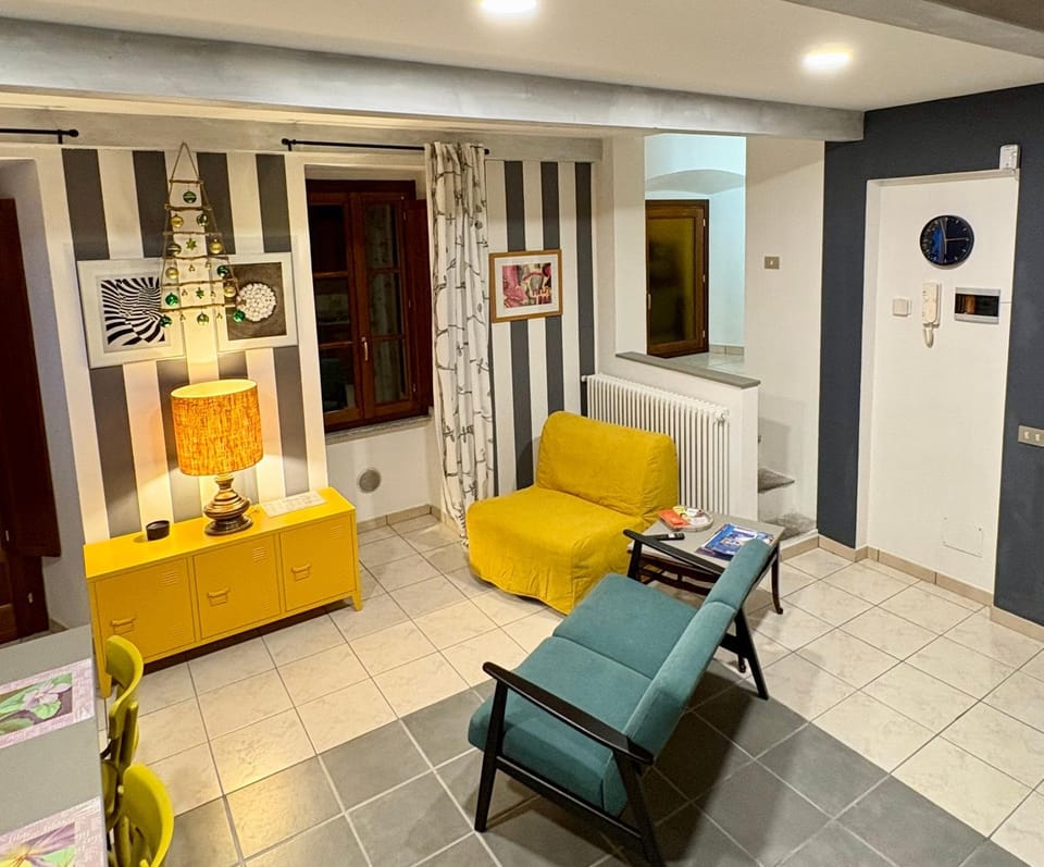 HistoricOmegna Apartment in Omegna