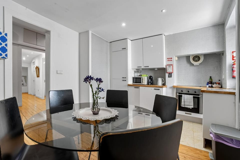 The Blue House - Camões Cool Loft Apartment in Lisbon
