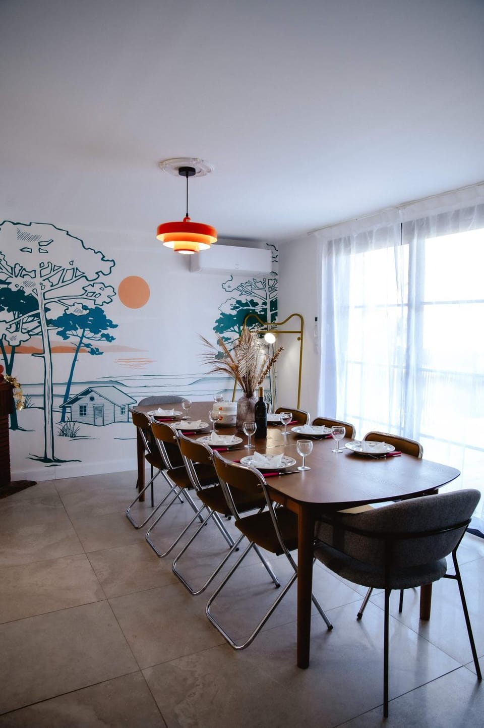 Living room, Dining area